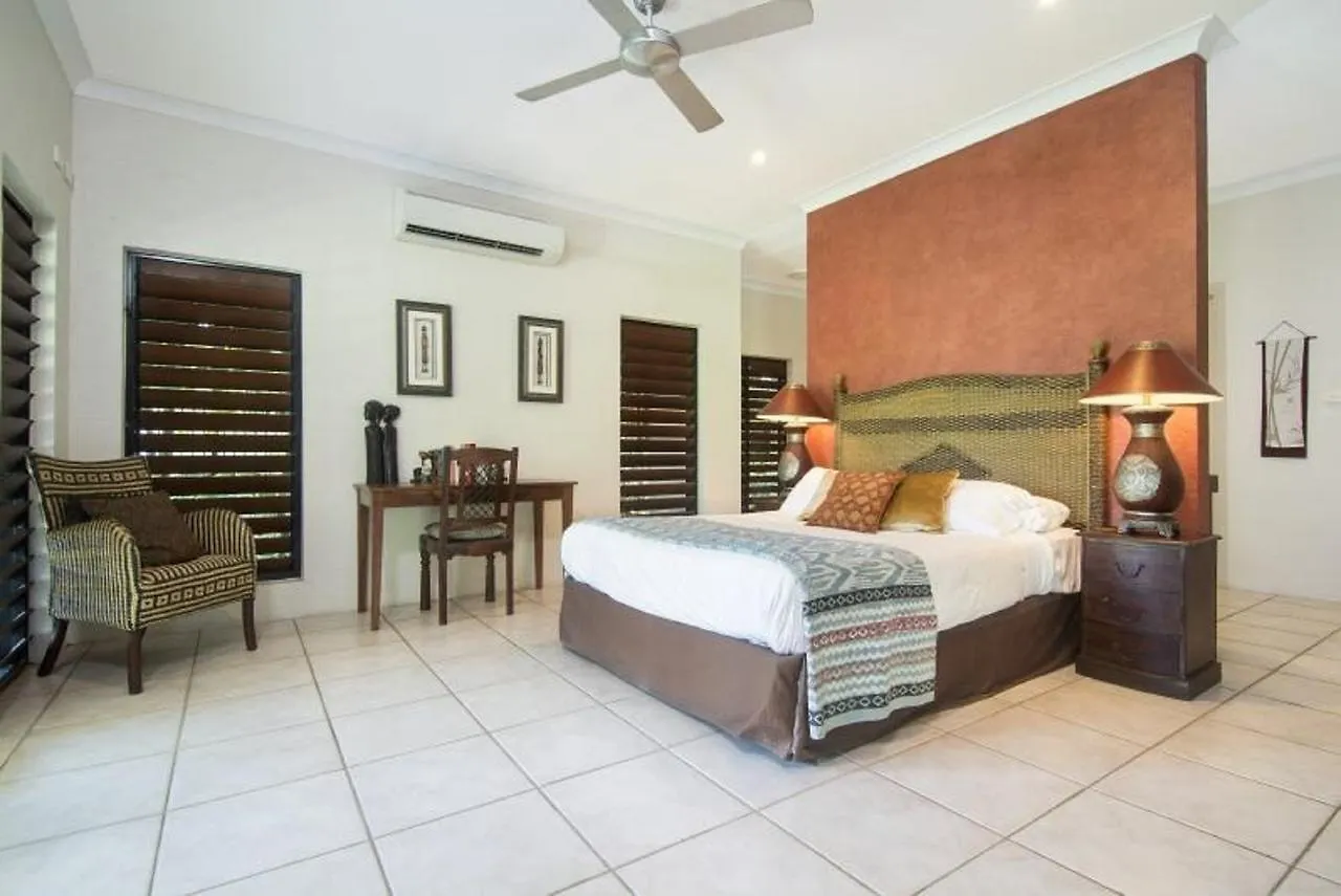 Holiday home Tranquility By The Course Port Douglas